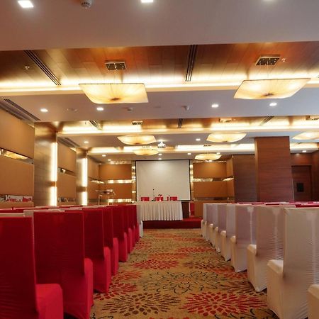 Dolphin Hotel Visakhapatnam Luaran gambar
