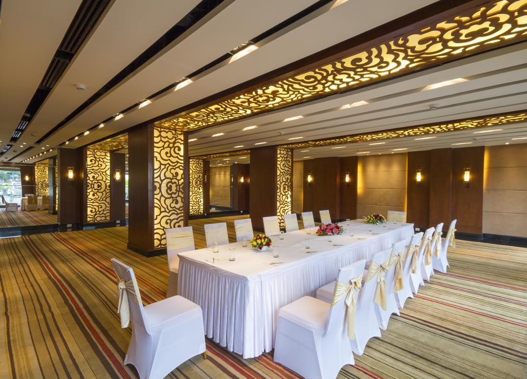 Dolphin Hotel Visakhapatnam Luaran gambar